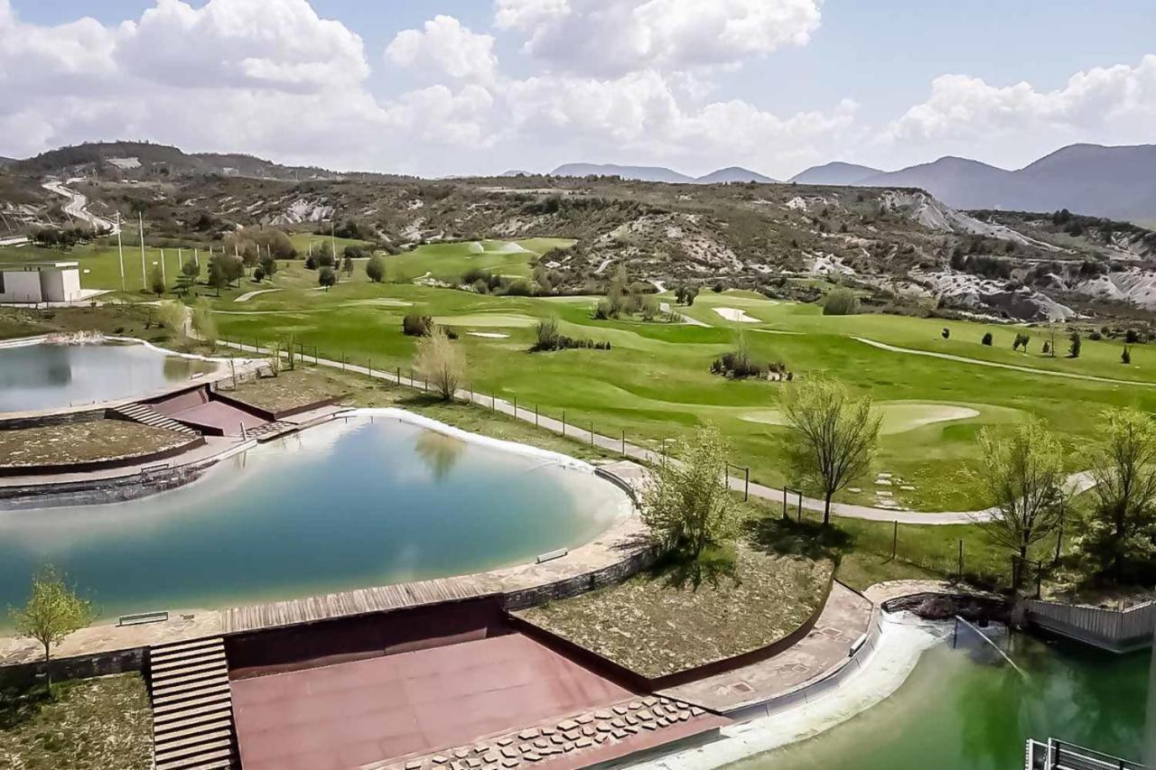 Precioso Apartamento Campo Golf Huesca Zewnętrze zdjęcie